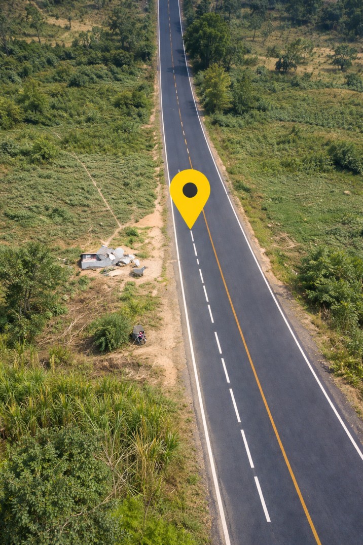 Map view showing distance from the main road